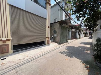 bán nhà mới đẹp Nhị Khê tiềm năng kinh doanh