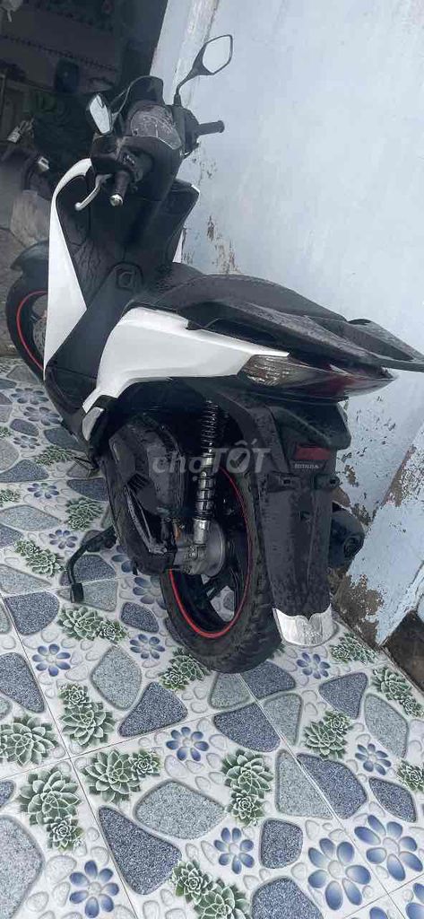 Honda SH Trắng đen ABS Mướt Đẹp. Mua bán Xe máy tại Huyện Thạnh Trị Sóc Trăng được đăng bởi Hà Minh Nguyệt hình 10