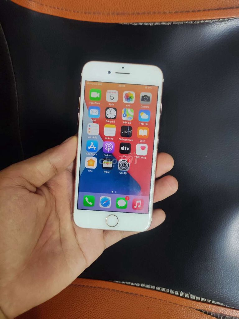 iPhone 7 zin full dùng bình thường ạ. Mua bán Điện thoại tại Quận Cầu Giấy Hà Nội được đăng bởi Dung hình 1