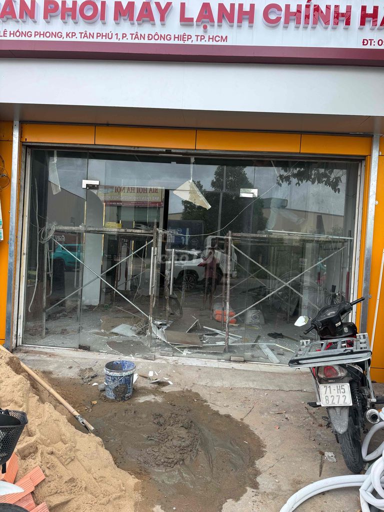 Cửa kính Kính. Mua bán Nội thất, đồ gia dụng khác tại Thành phố Dĩ An Bình Dương được đăng bởi Nguyen huu doan hình 1