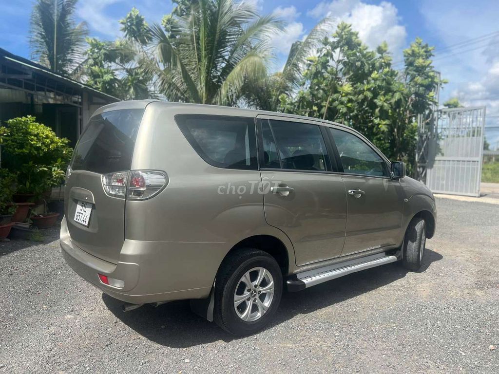 Mitsubishi Zinger 2008 photo 4