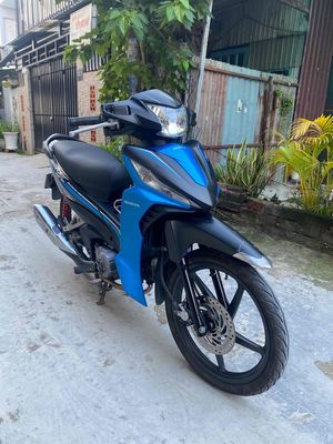 Ra Đi Cứu Chủ Wave Rsx Fi Bstp Xe Nguyên Zin. Mua bán Xe máy tại Quận 4 Tp Hồ Chí Minh được đăng bởi khánh 