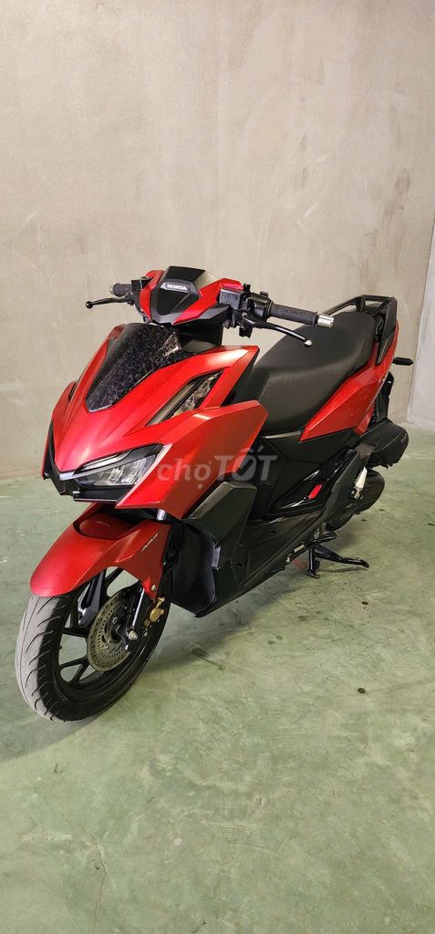 Honda Vario 160 2023 màu Đỏ. Mua bán Xe máy tại Quận Bắc Từ Liêm Hà Nội được đăng bởi iMotorbike Hà Nội hình 1