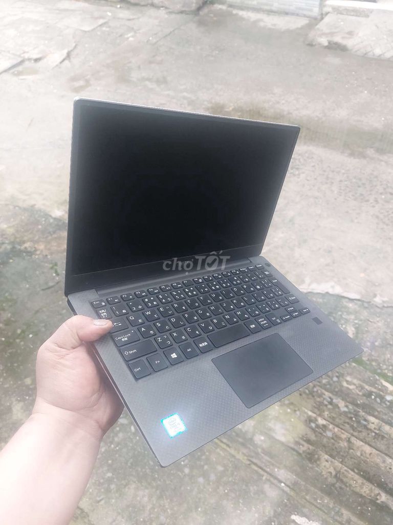 Dell XPS 13 Core i5, RAM 8GB, SSD 256GB. Mua bán Laptop tại Quận 12 Tp Hồ Chí Minh được đăng bởi Laptop Nina  hình 1