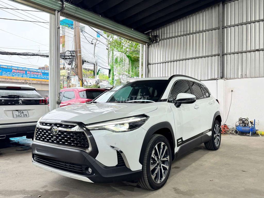 Toyota Cross 2022 - 46000 km. Mua bán Ô tô tại Thành phố Thủ Đức Tp Hồ Chí Minh được đăng bởi Phúc xe lướt hình 2