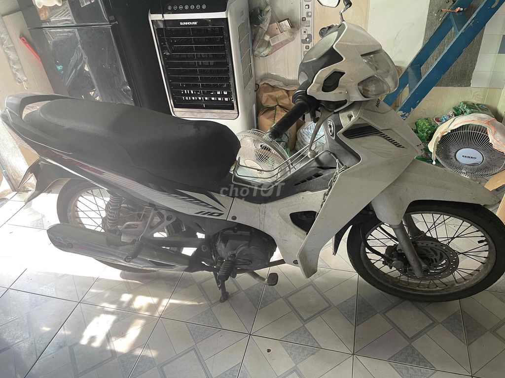 Xe zin,mua xe mới cần bán lại ,đỗ xăng là chạy. Mua bán Xe máy tại Quận Gò Vấp Tp Hồ Chí Minh được đăng bởi Mr Tuấn hình 2