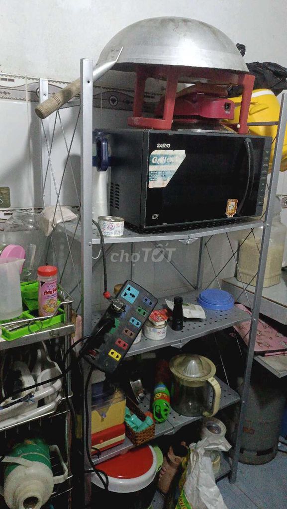 Kệ sắt Bạc 1m7x80cm. Mua bán Tủ, kệ gia đình tại Huyện Nhơn Trạch Đồng Nai được đăng bởi cũ người mới ta hình 1