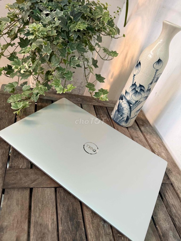 Dell XPS 14 9440 Ultra 7 14.5 inch 16GB/512GB Mới. Mua bán Laptop tại Thành phố Buôn Ma Thuột Đắk Lắk được đăng bởi Long US hình 1