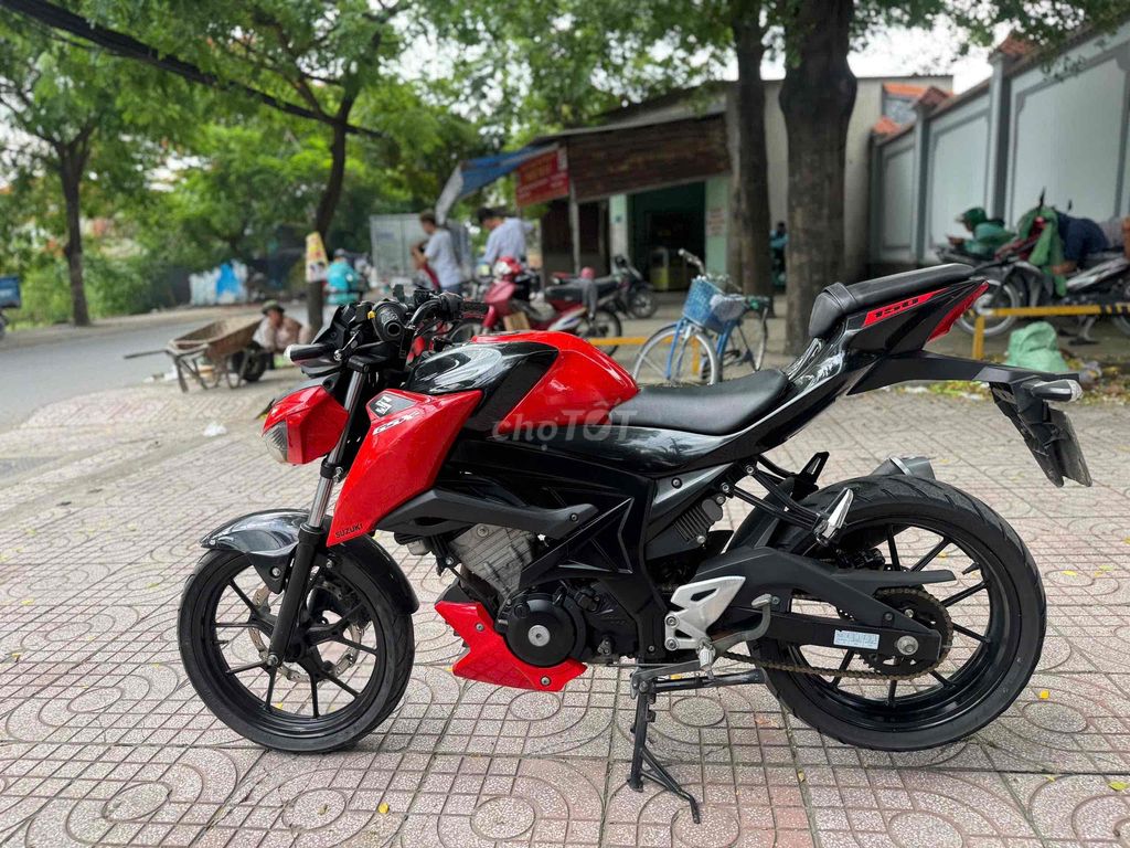 Suzuki GSX150S 2018 máy zin biển số 72. Mua bán Xe máy tại Huyện Bình Chánh Tp Hồ Chí Minh được đăng bởi Phong Vũ hình 1