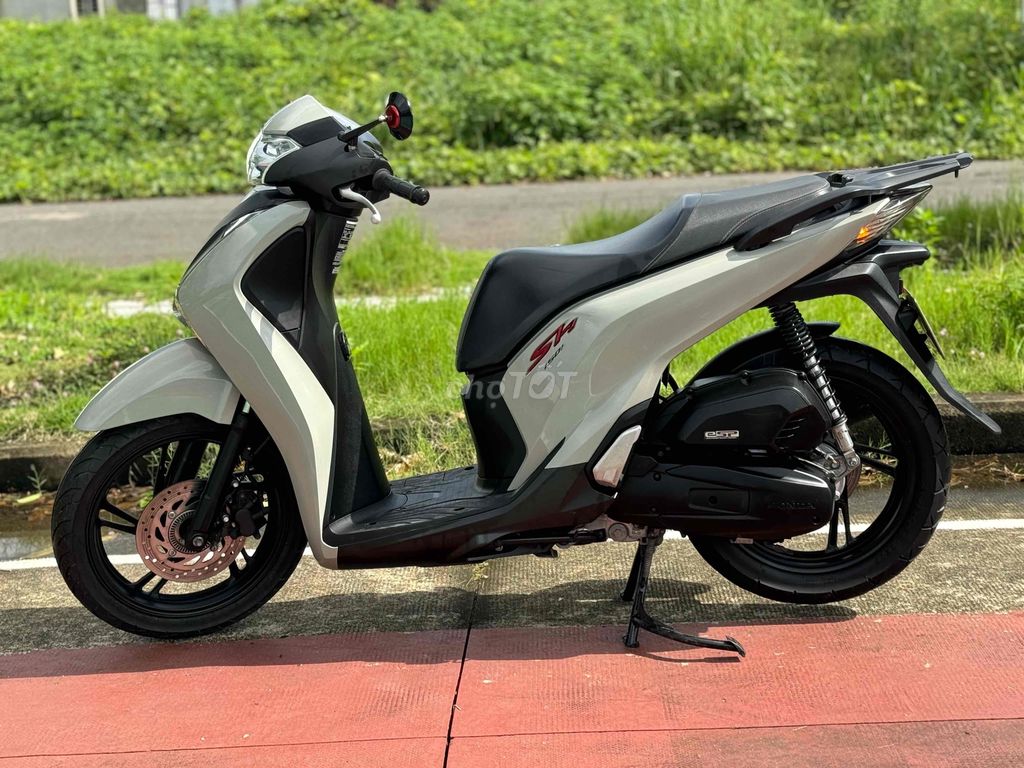 SH 150 ABS đời 2018 xám xi măng 43D1-705.07