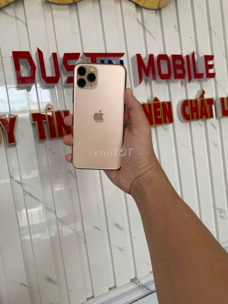Apple iPhone 11 Pro 64GB Vàng 99% mới. Mua bán Điện thoại tại Thành phố Cà Mau Cà Mau được đăng bởi Duy Dustin Mobile hình 1