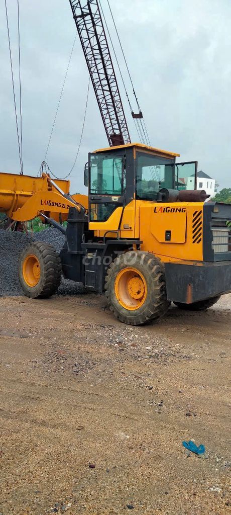 Máy xúc lật Laigong ZL25. gầu 1.5 m³ tải 1.5 tấn. Mua bán Phương tiện khác tại Huyện Thuỷ Nguyên Hải Phòng được đăng bởi Hai hình 8