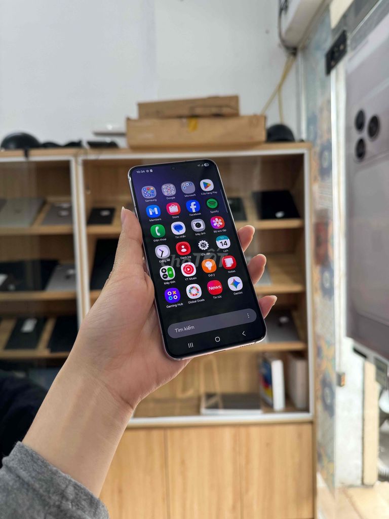 Samsung Galaxy S22 Tím 8/128GB. Mua bán Điện thoại tại Quận Đống Đa Hà Nội được đăng bởi Phương  Lan HN Mobile hình 1