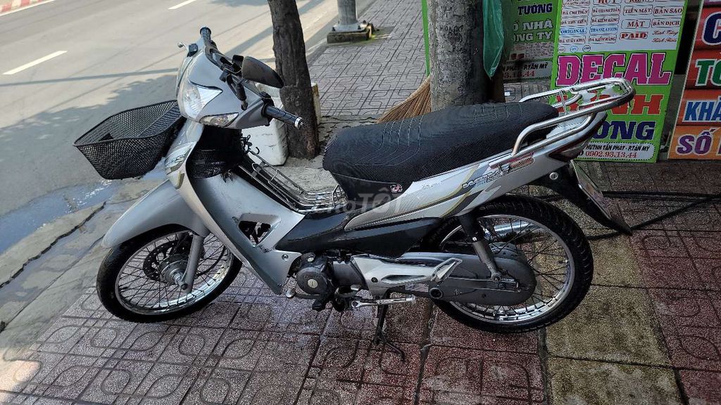 Honda Wave S 100 2008 года, серебристый