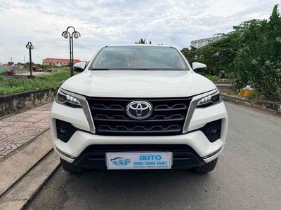 Toyota Fortuner 2022 2.4MT 78.000km. Mua bán Ô tô tại Quận Gò Vấp Tp Hồ Chí Minh được đăng bởi Nguyễn Nam Sang