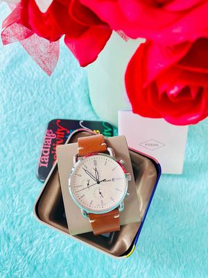 TIẾP EM FOSSIL HÃNG MỸ. Mua bán Đồng hồ tại Thành phố Long Xuyên An Giang được đăng bởi PIN