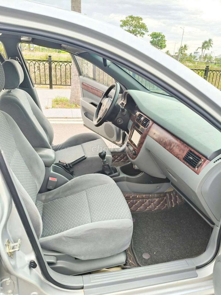 Bán Lacetti Max bản đủ máy 1.8 xe đẹp long lanh. Mua bán Ô tô tại Thị xã An Nhơn Bình Định được đăng bởi Đại Lộc  hình 10