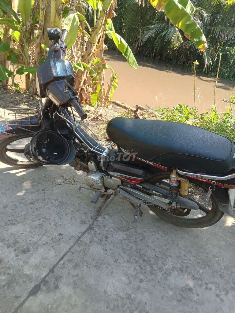 Bán dùm xe này máy im bình đề đầy đủ. Mua bán Xe máy tại Thị xã Long Mỹ Hậu Giang được đăng bởi Tường VY Nguyễn hình 5