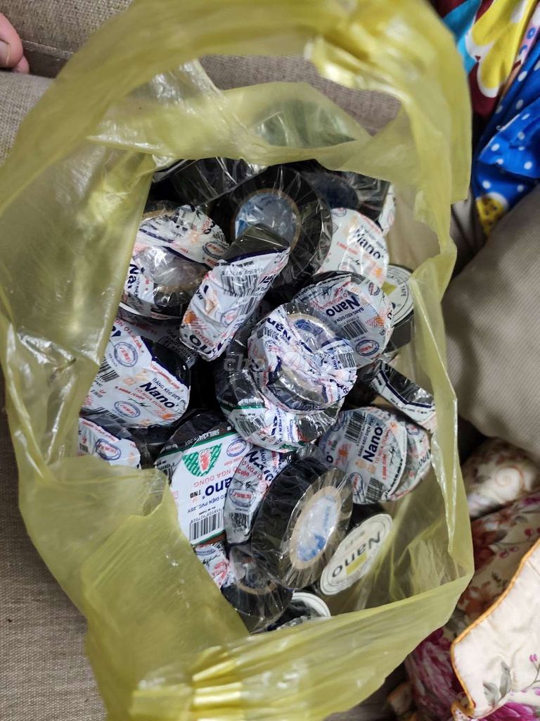 Băng keo điện Nano Đen. Mua bán Nội thất, đồ gia dụng khác tại Thành phố Thủ Đức Tp Hồ Chí Minh được đăng bởi hoàng cơ minh hình 1