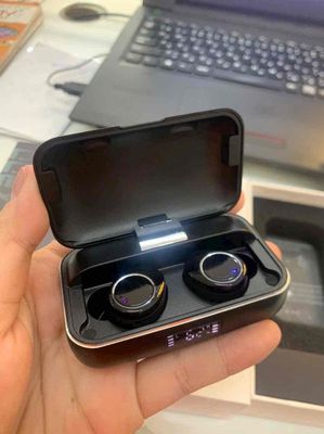 TAI NGHE BLUETOOTH HÃNG CÒN TỒN 2 CÁI PASS NHANH. Mua bán Thiết bị đeo thông minh tại Quận 4 Tp Hồ Chí Minh được đăng bởi Thanh Ngân