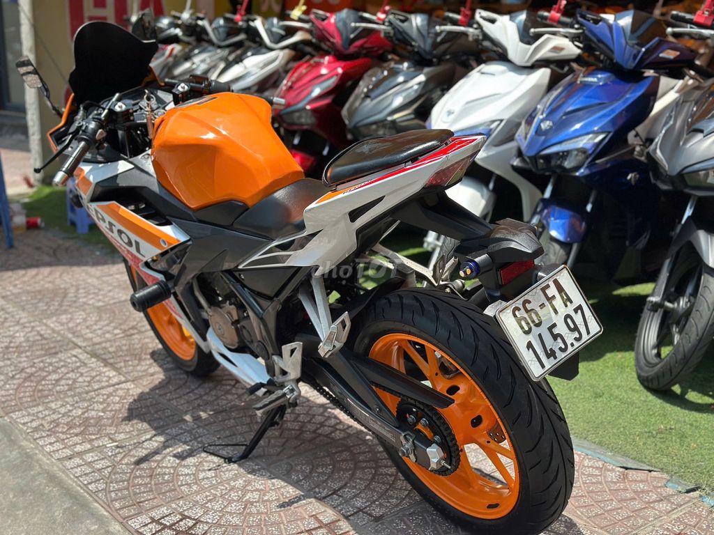 Cbr150 2019 Indonesia bs 66fa-14597. Mua bán Xe máy tại Quận Phú Nhuận Tp Hồ Chí Minh được đăng bởi MrS Linh Xe39 hình 6