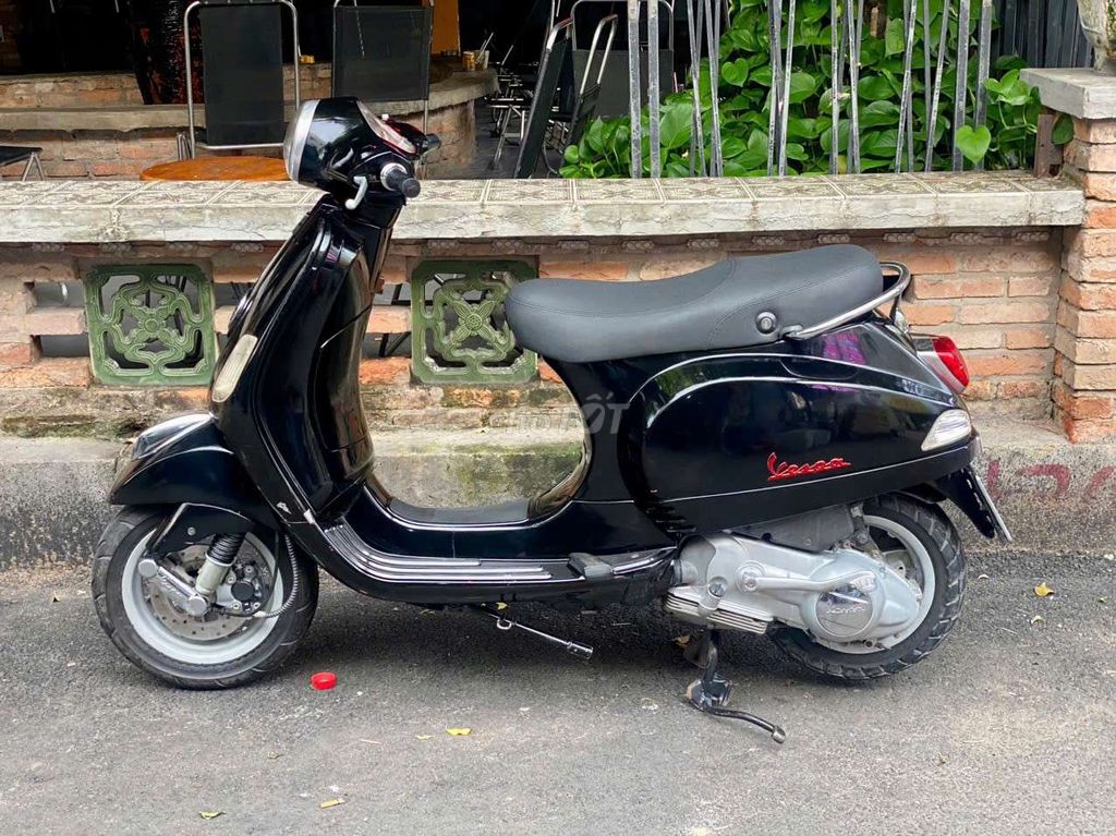 🌈🌈Cần bán xe Vespa lx 125 bstp giấy tờ đầy đủ. Mua bán Xe máy tại Quận Gò Vấp Tp Hồ Chí Minh được đăng bởi Nguyễn Hoàng Nhâm hình 4