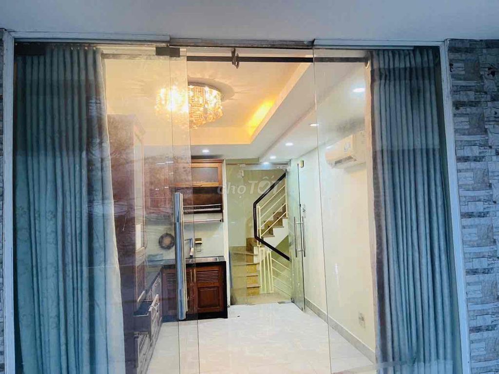 CHO THUÊ NHÀ QUẬN 4 NGUYÊN CĂN KINH DOANH MUA BÁN GÌ CŨNG ĐƯỢC LÊ QUỐC. Cho thuê nhà ở tại Quận 4 Tp Hồ Chí Minh được đăng bởi THÀNH NHÀ THẬT CHUYÊN Q4 hình 2