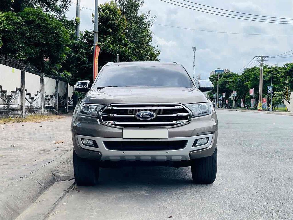 Ford Everest 2019 Titanium 2.0L AT 4x2 - 61000 km. Mua bán Ô tô tại Quận 12 Tp Hồ Chí Minh được đăng bởi Xe Đẹp Minh Khôi hình 2
