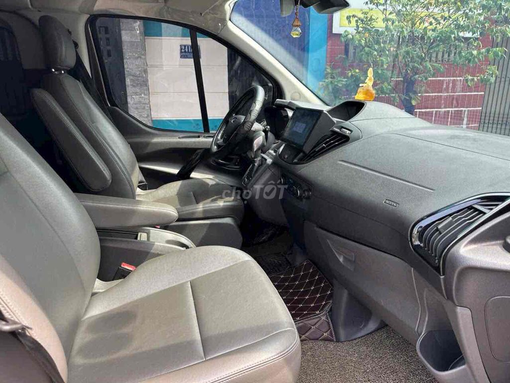 TOURNEO 2.0L 2021 NGUYÊN RIN GIỮ KĨ RẤT ĐẸP. Mua bán Ô tô tại Quận Gò Vấp Tp Hồ Chí Minh được đăng bởi Mr Tài hình 4