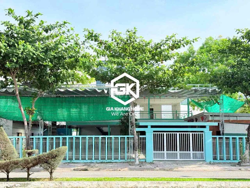 CHO THUÊ DÀI HẠN MẶT BẰNG KINH DOANH TỰ DO PHÍA BẮC NHA TRANG GẦN BIỂN