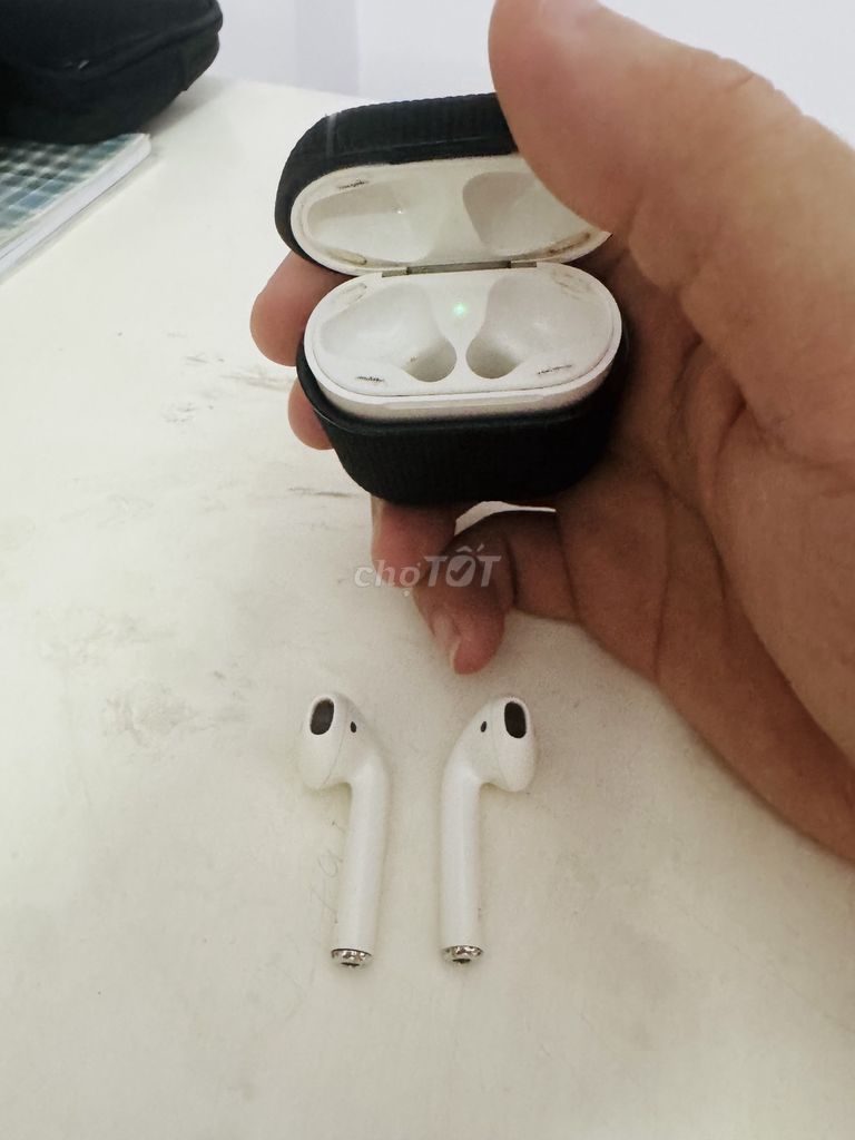 Tai nghe không dây Apple Airpods 2 Trắng. Mua bán Tivi, Âm thanh tại Thành phố Biên Hòa Đồng Nai được đăng bởi Hoà  hình 1
