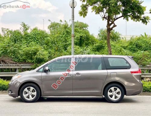Toyota Sienna LE 3.5 2008. Mua bán Ô tô tại Thành phố Thủ Đức Tp Hồ Chí Minh được đăng bởi hiếu hình 2
