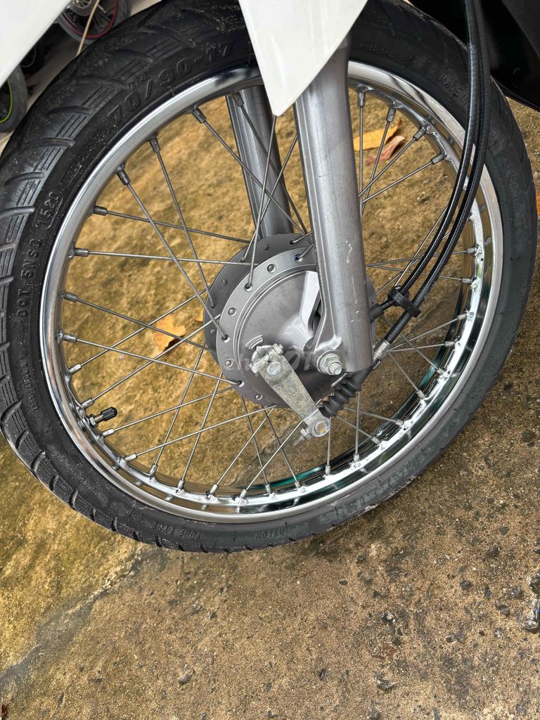 Yamaha Sirius Trắng xanh. Mua bán Xe máy tại Thị xã Bến Cát Bình Dương được đăng bởi xe máy trả góp tín nghĩa  hình 4