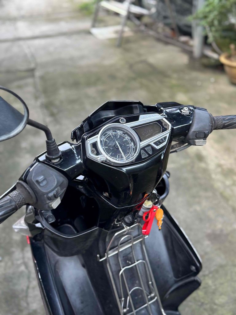 Nouvo 2012 zin đẹp. Mua bán Xe máy tại Thành phố Biên Hòa Đồng Nai được đăng bởi Cầm Đồ Nguyên Phát hình 5