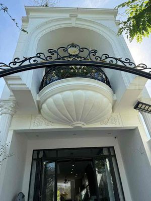 Rent · 4 bd · 120 м² · Quận Ngũ Hành Sơn, ул. Đường Phan Huỳnh Điểu