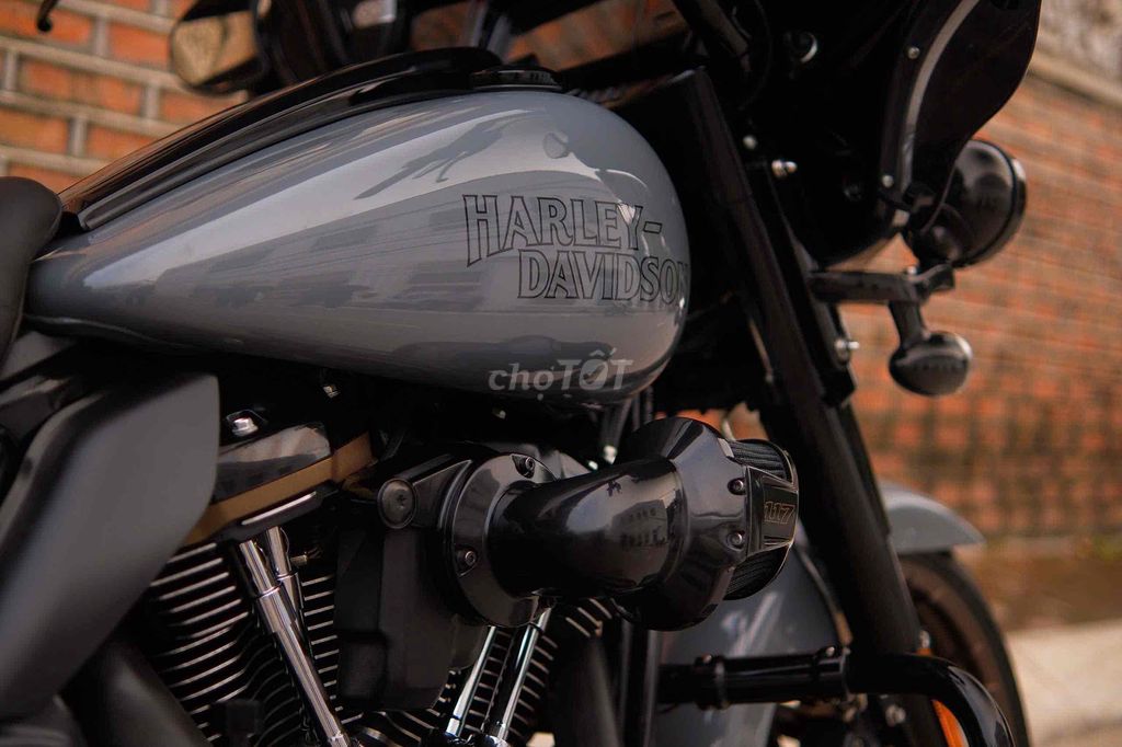 Phúc Lai Motor_ Bán Harley Davidson StreetGlide ST. Mua bán Xe máy tại   được đăng bởi Nguyễn Thanh Phúc hình 4