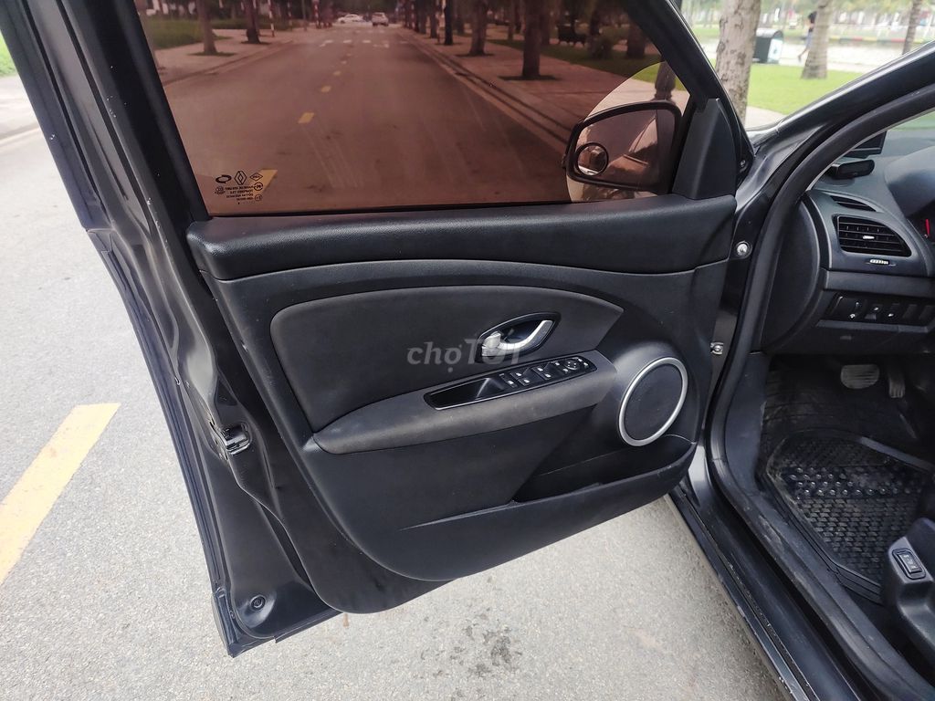 Renault Samsung SM3 2014 LE 110000 km. Mua bán Ô tô tại Thành phố Thanh Hóa Thanh Hóa được đăng bởi Synyster Hoang hình 9