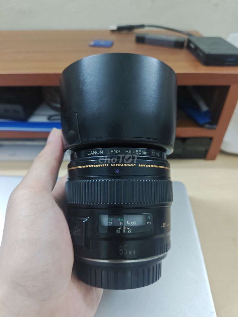 Ống kính 85mm f1.8 usm . Mua bán Máy ảnh, Máy quay tại Quận Hà Đông Hà Nội được đăng bởi Tùng hình 1
