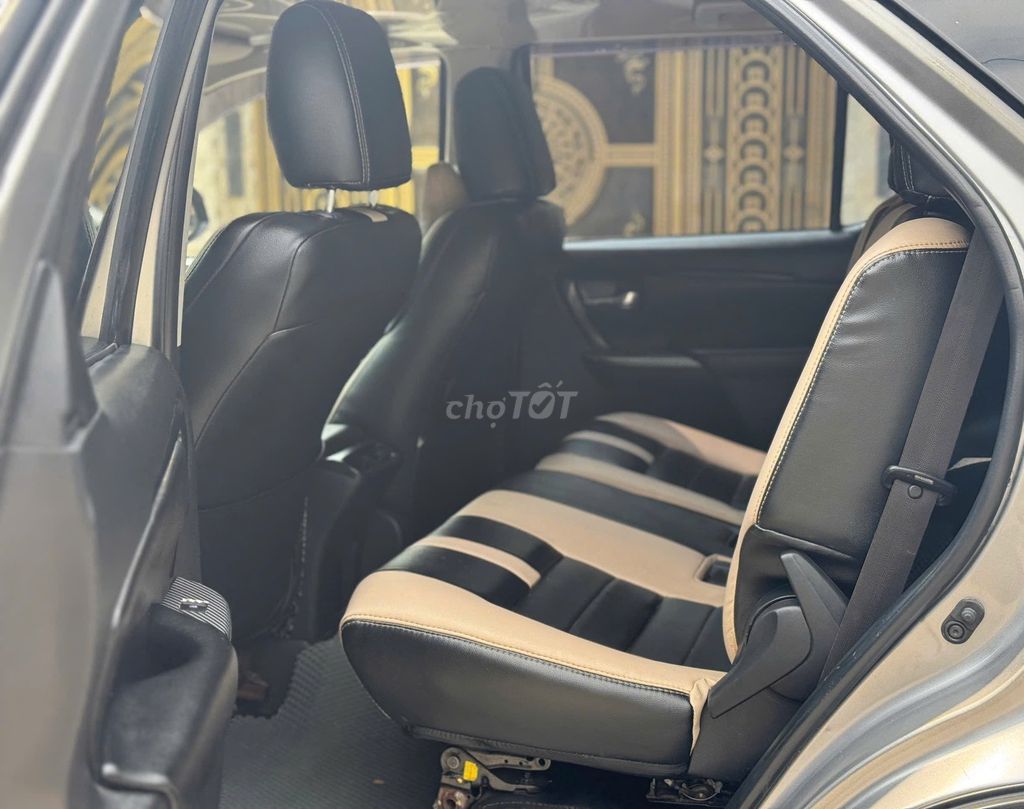 Toyota Fortuner 2017 Số sàn Bạc. Mua bán Ô tô tại Thành phố Thủ Dầu Một Bình Dương được đăng bởi Oto An Suong hình 7
