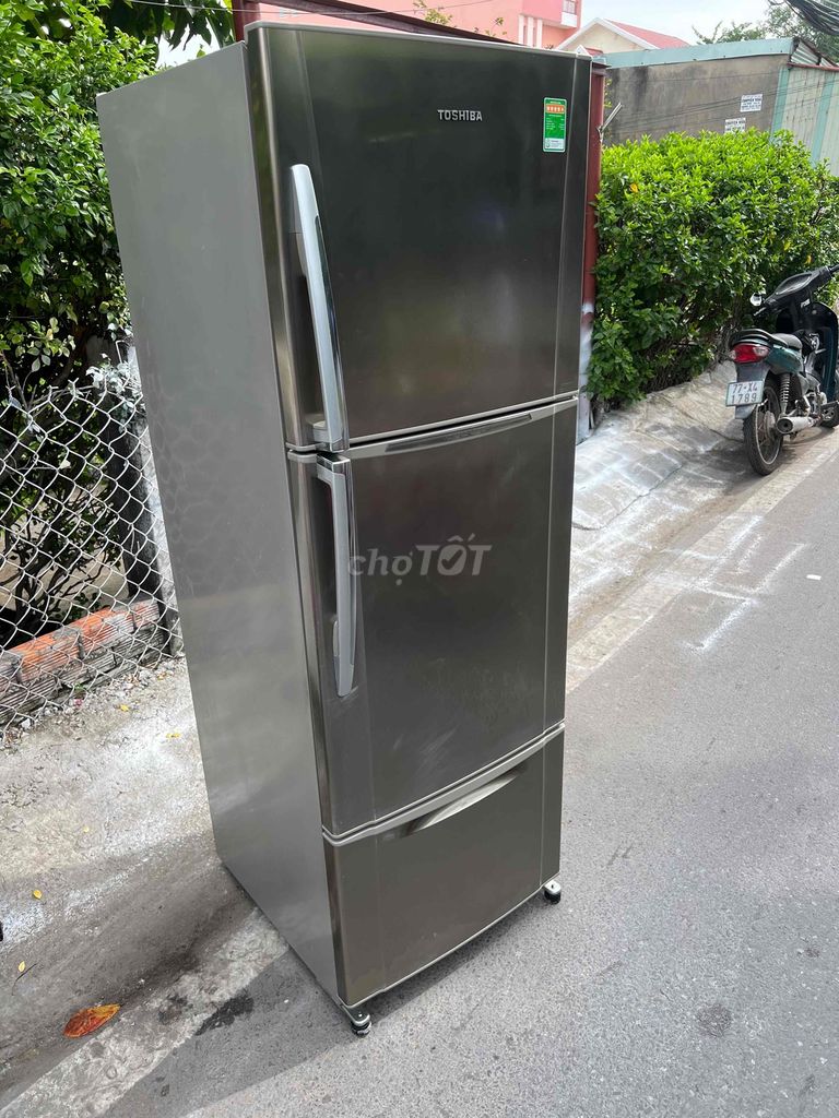 Tủ lạnh Toshiab 350l 3 cánh mới 90%