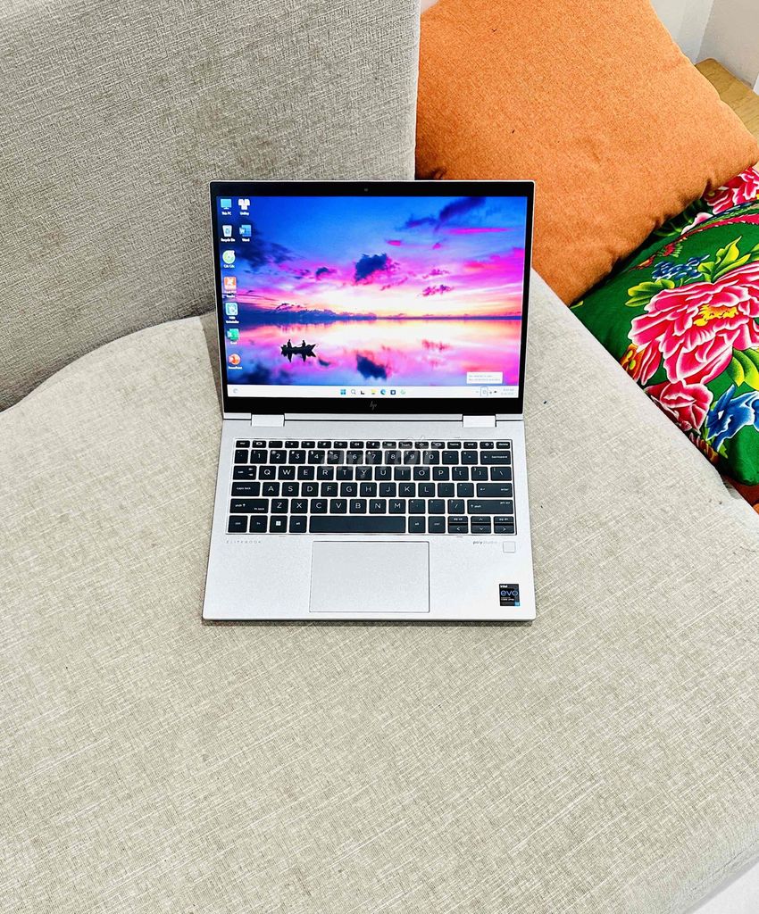 HP Elitebook 830G9 2in1 like new 99%. Mua bán Laptop tại Quận Hồng Bàng Hải Phòng được đăng bởi Trần Mạnh Cường hình 1