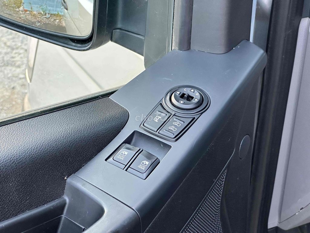 Hyundai Solati 2019 không kinh doanh zin rất đẹp. Mua bán Ô tô tại Quận Bình Tân Tp Hồ Chí Minh được đăng bởi Xe Hồng Minh hình 6