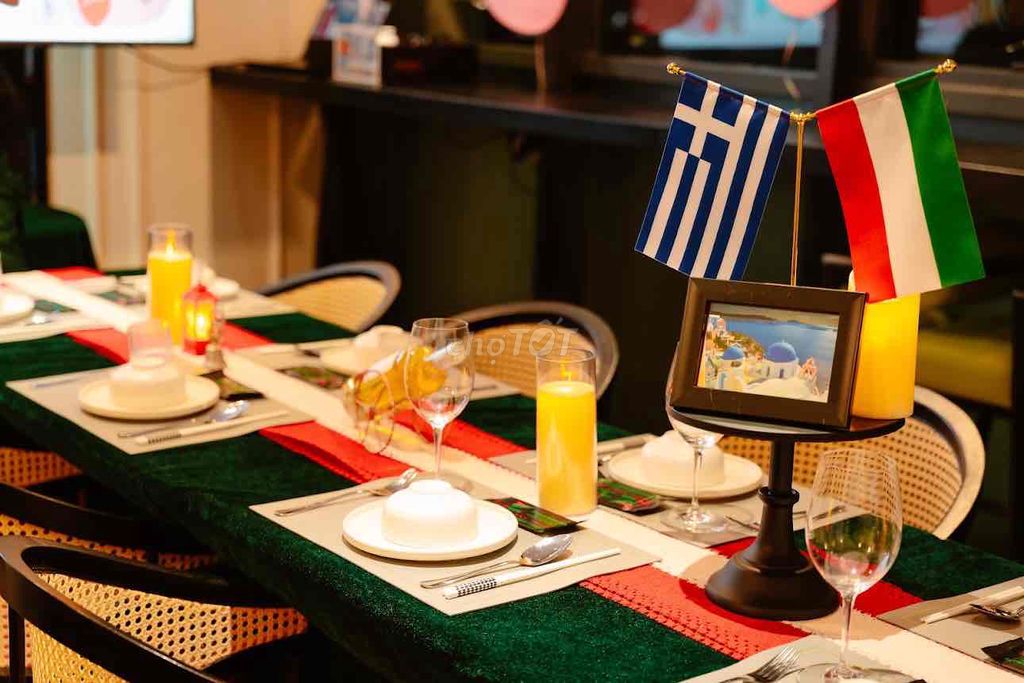 tuyển bếp chính ca chiều. Việc làm tại Quận 1 Tp Hồ Chí Minh được đăng bởi nhà hàng eurogate cafe &restaurant hình 2
