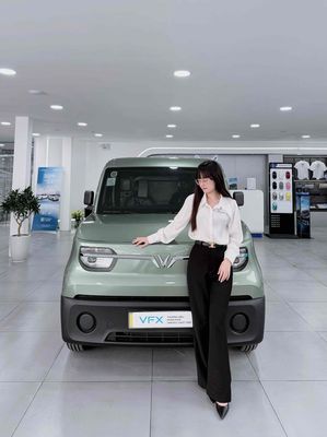 Xe tải điện VinFast EC Van Xanh lá