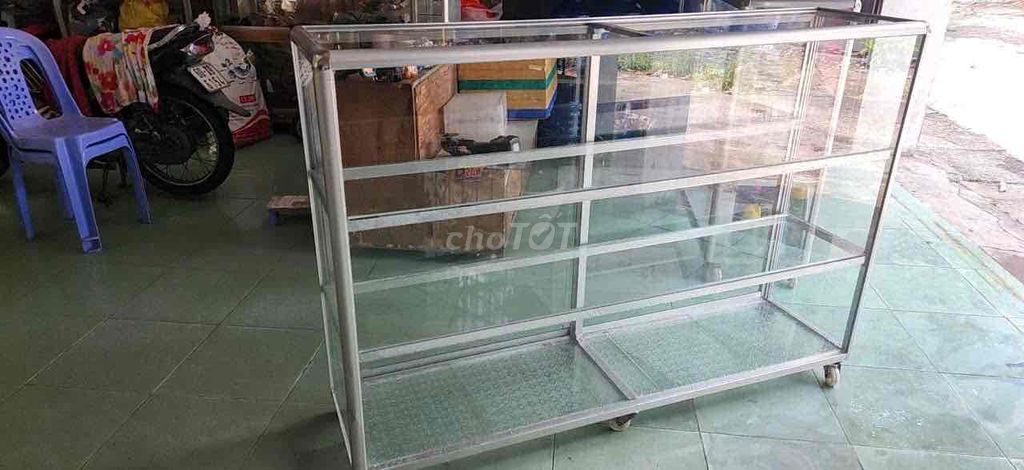 nghỉ tạp hoá cần thanh lý