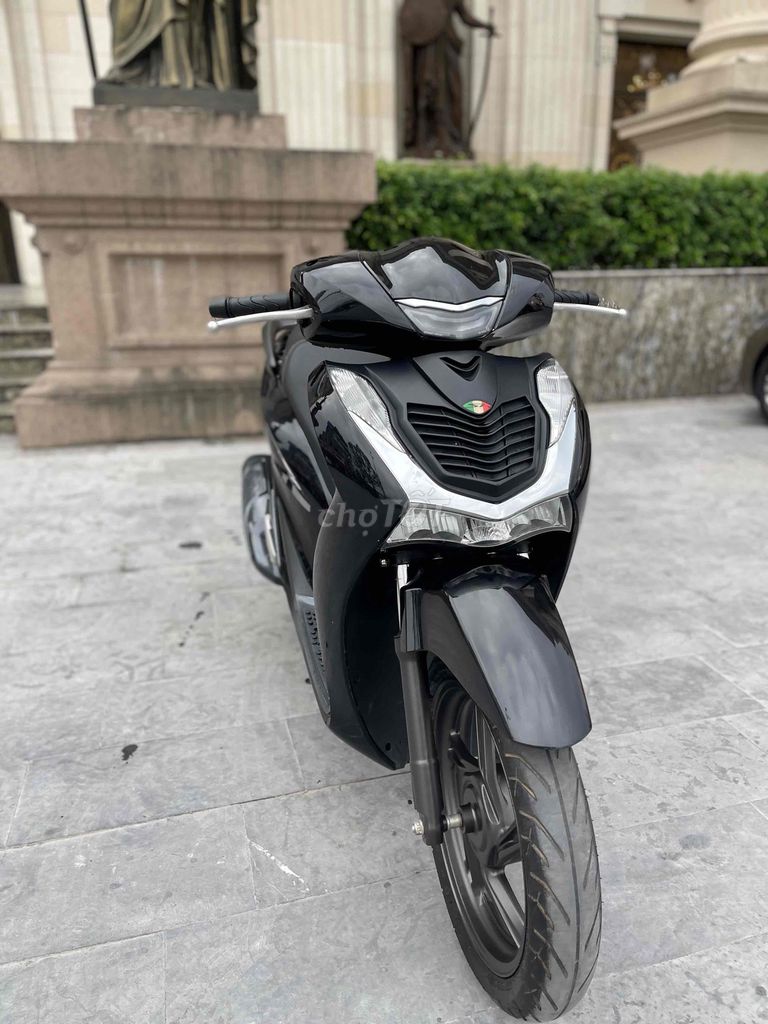 Sh đẹp zin chất chính chủ. Mua bán Xe máy tại Thành phố Vinh Nghệ An được đăng bởi Mạnh Nhỏ hình 3