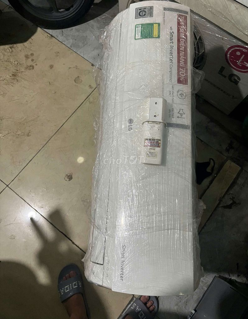 Máy lạnh Lg inverter 1hp dư xài thanh lý nhanh