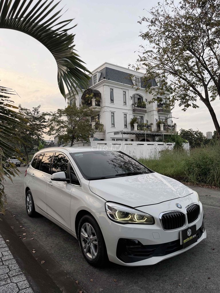 BMW 2 Series 2018 218i Gran Tourer Siêu Mới ✅. Mua bán Ô tô tại Thành phố Dĩ An Bình Dương được đăng bởi Nguyễn Sơn Auto hình 1