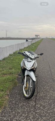 Ưu tiên ae nhanh gọn lẹ sdt ***. Mua bán Xe máy tại Thị xã Tân Uyên Bình Dương được đăng bởi Tấn Lâm