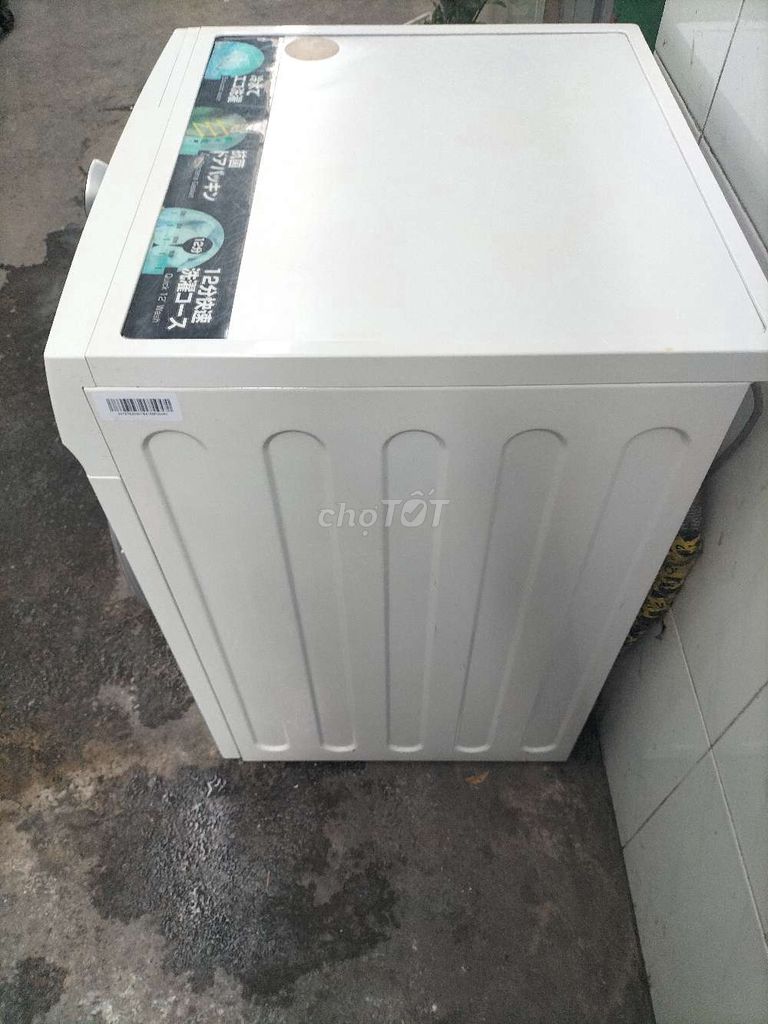 Máy giặt Toshiba 9.5kg inverter